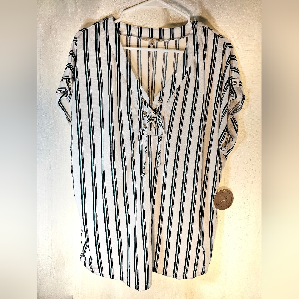 3/$20 Nwt Parallel Skies XL Criss Cross Neck Striped Top